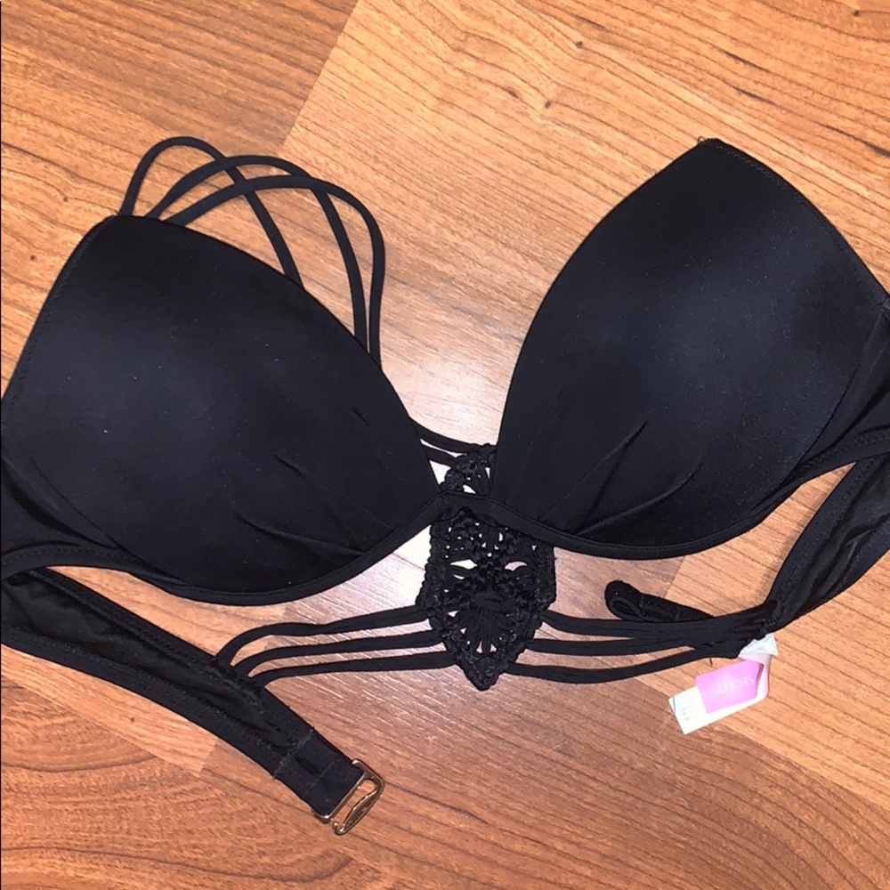 Victoria’s Secret Bikini top